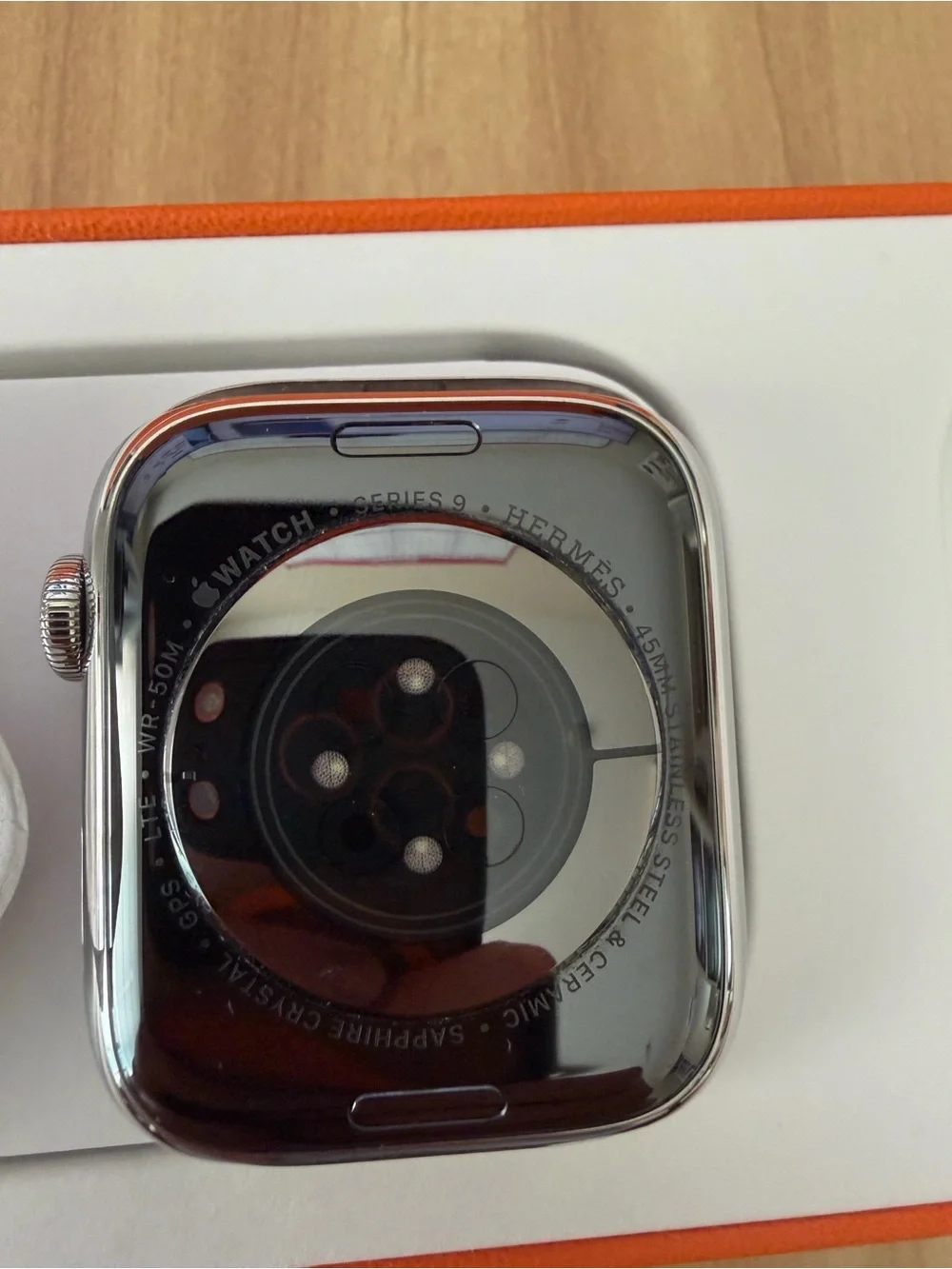 Hermès Apple Watch Series 9 45mm Stainless Steel with Hermes Sport Band